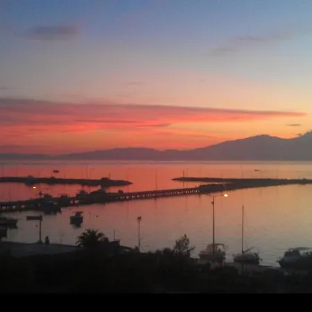 Irini's Sea View 60m2 Apartment *