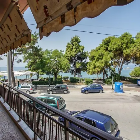 Irini's Sea View 60m2 *