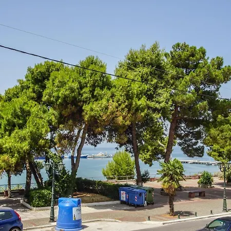 Irini's Sea View 60m2 *